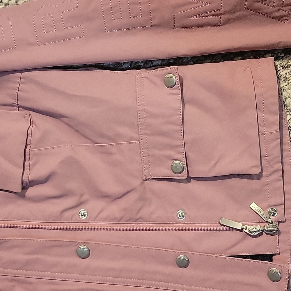 Brema Jacket - Picture 2 of 4